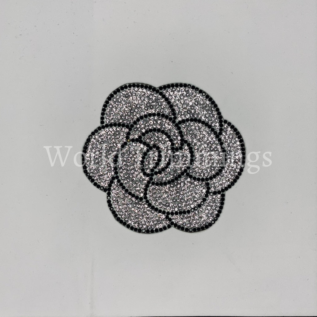 2Pcs Rose Flower Crystal Decal Emblem Decor Rhinestone Transfer Iron On Hot Fix Bling Motif For Hat.